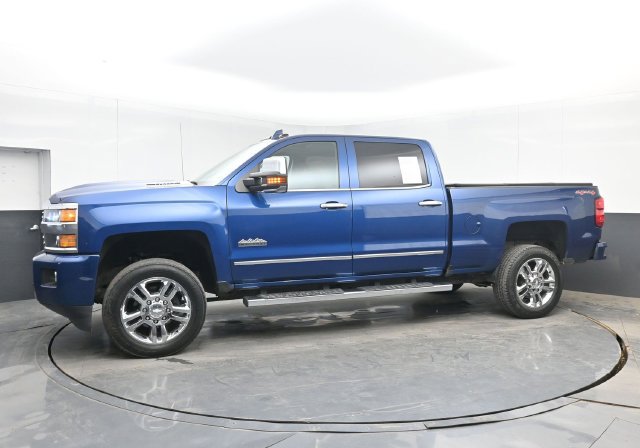 Used 2017 Chevrolet Silverado 2500 High Country w/ Duramax Plus Package AWD/4WD image 11