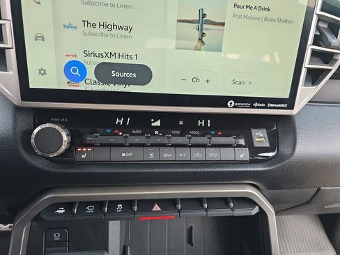 Used 2023 Toyota Tundra SR5 image 21