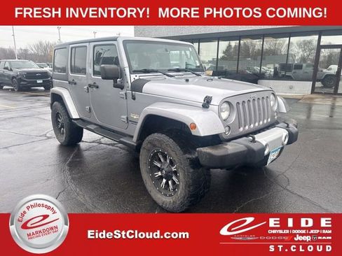 Used 2015 Jeep Wrangler Unlimited Sahara w/ Connectivity Group image 1
