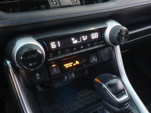 Used 2019 Toyota RAV4 XSE image 9