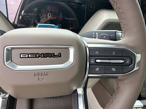 New 2026 GMC Yukon XL Denali w/ Denali Reserve Package image 28