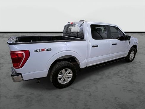 Used 2022 Ford F150 XLT w/ Trailer Tow Package AWD/4WD image 3