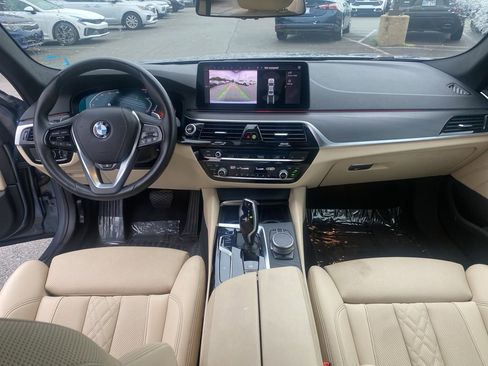 Used 2022 BMW 540i xDrive w/ Convenience Package image 26