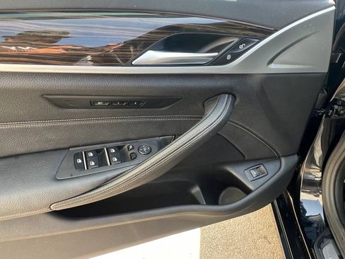 Used 2019 BMW 540i xDrive AWD/4WD image 13