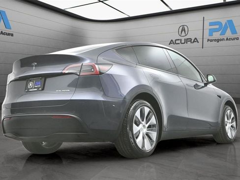 Used 2023 Tesla Model Y Long Range image 29