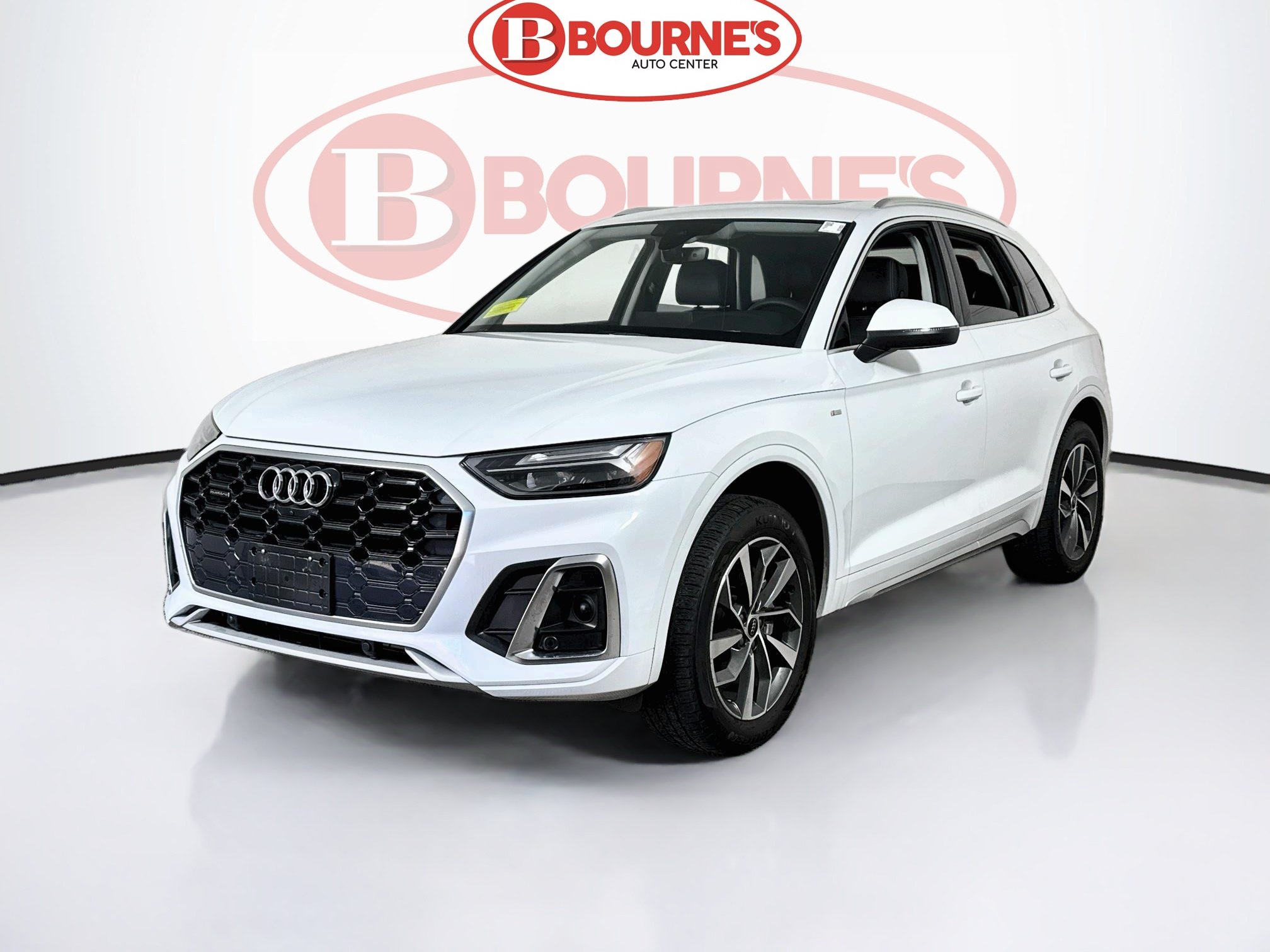 Used 2023 Audi Q5 2.0T Premium Plus w/ Premium Plus Package AWD/4WD image 6
