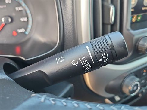 Used 2021 Chevrolet Colorado LT w/ Safety Package image 23