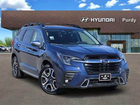 Used 2023 Subaru Ascent Touring image 1