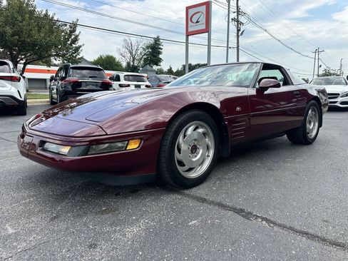 Used 1993 Chevrolet Corvette Coupe RWD image 6