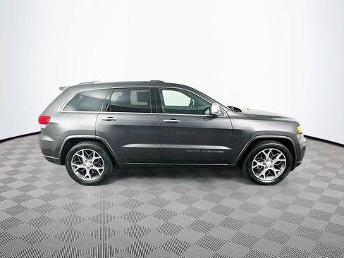 Certified 2019 Jeep Grand Cherokee Overland AWD/4WD image 11