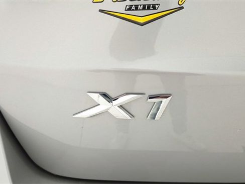 Used 2025 BMW X1 xDrive28i image 13