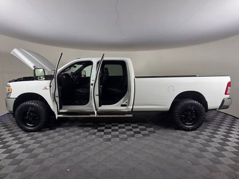 Used 2023 RAM 3500 Tradesman w/ Chrome Appearance Group image 13