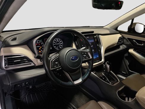 Used 2021 Subaru Outback Limited XT image 9