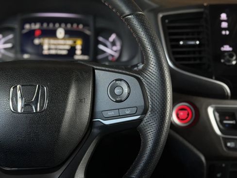 Used 2023 Honda Passport TrailSport image 23