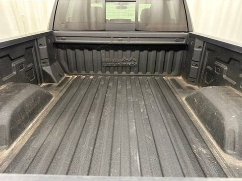 Used 2022 Chevrolet Silverado 1500 High Country AWD/4WD image 37