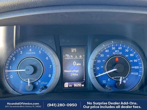 Used 2020 Toyota Sienna L FWD image 15