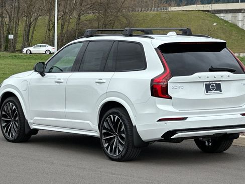 New 2026 Volvo XC90 T8 Ultra w/ Lounge Package AWD/4WD image 5
