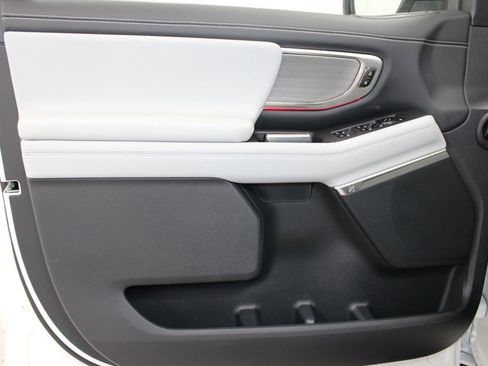New 2026 Ford Expedition Platinum AWD/4WD image 21