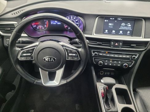 Used 2020 Kia Optima SE image 22