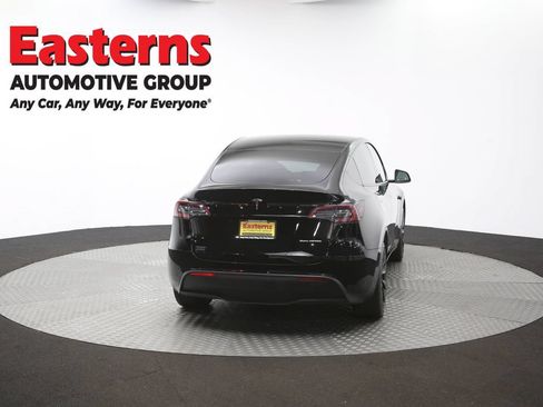 Used 2021 Tesla Model Y Long Range AWD/4WD image 33