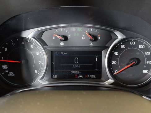 Used 2021 Chevrolet Equinox LT FWD image 21