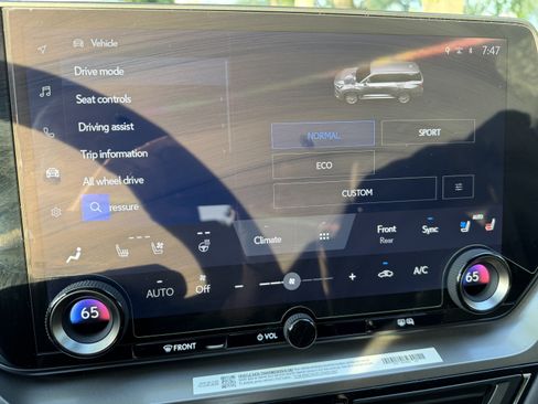 Certified 2026 Lexus TX 350 AWD w/ Technology Package image 23
