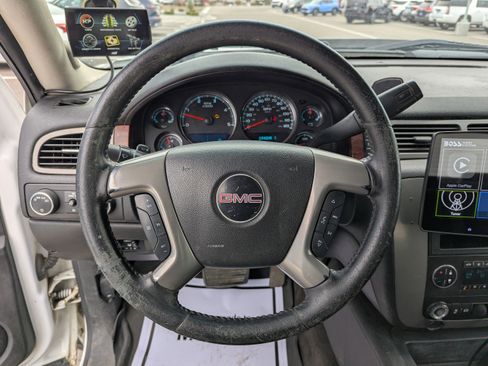 Used 2013 GMC Sierra 2500 SLT AWD/4WD image 16