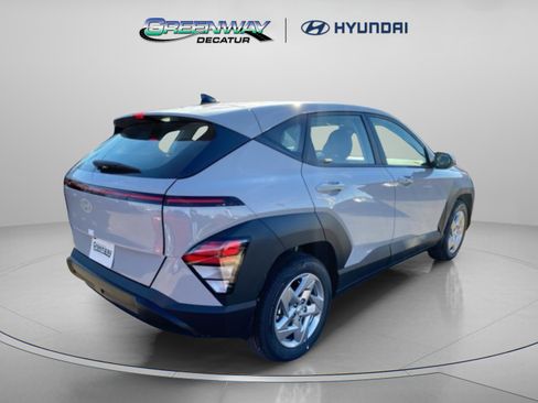 New 2026 Hyundai Kona SE FWD image 8