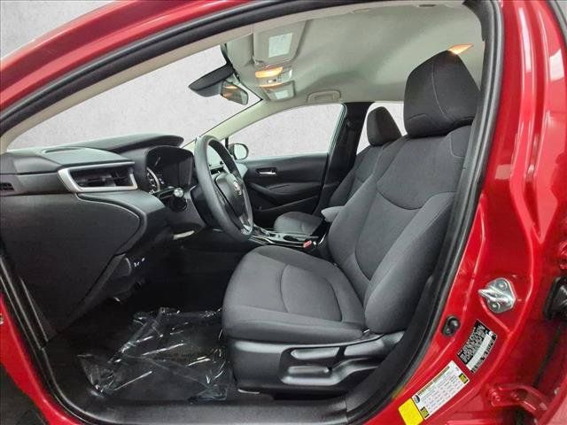 Used 2020 Toyota Corolla LE FWD image 16