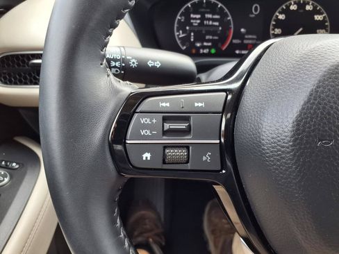 Used 2026 Honda HR-V EX-L image 16