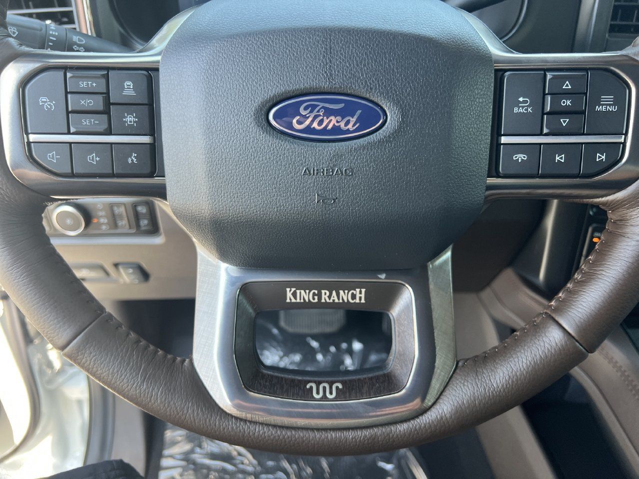 New 2027 Ford F250 4x4 Crew Cab Super Duty image 12