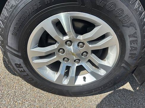 Used 2019 Chevrolet Tahoe LT AWD/4WD image 9