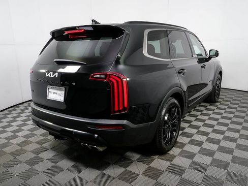 Used 2022 Kia Telluride SX w/ Nightfall Edition Package image 3