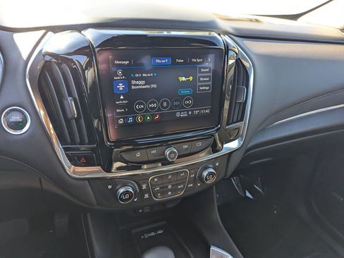Used 2023 Chevrolet Traverse High Country image 19