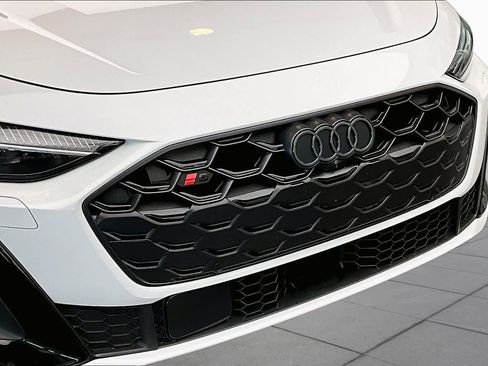 Certified 2025 Audi S5 Premium Plus w/ Premium Plus Package AWD/4WD image 31