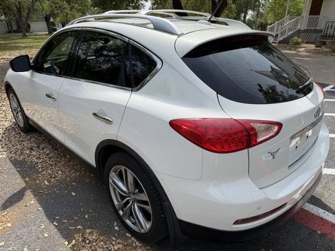 Used 2012 INFINITI EX35 Journey w/ Premium Pkg image 3