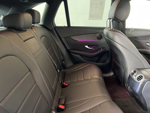Used 2022 Mercedes-Benz GLC 300 4MATIC image 13