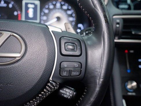 Used 2018 Lexus IS 300 AWD image 30