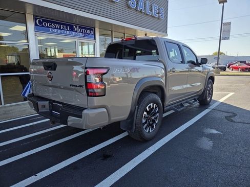 Used 2024 Nissan Frontier PRO-4X w/ Off-Road Protection Package image 25
