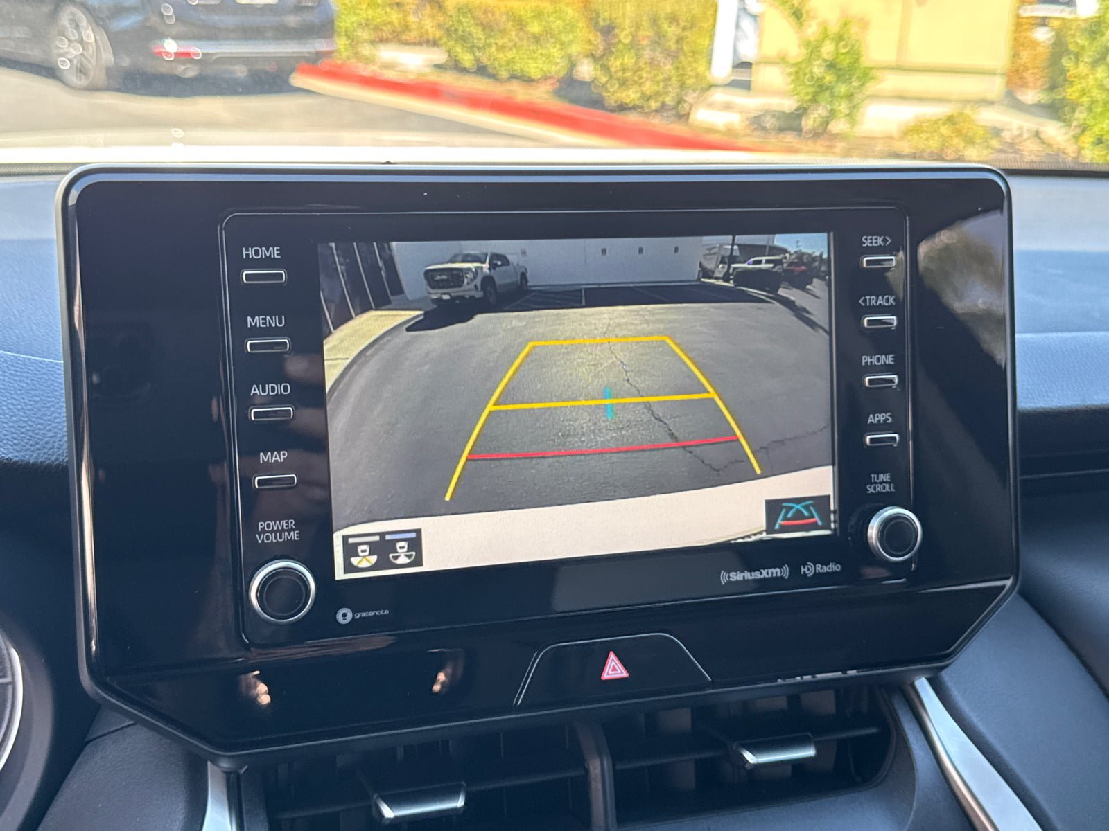 Used 2021 Toyota Venza LE w/ Carpet Mat Package (TMS) AWD/4WD image 33