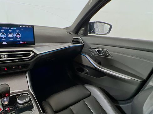 Used 2024 BMW M3 Competition w/ Executive Package image 27