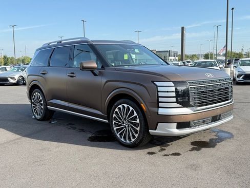 Certified 2026 Hyundai Palisade Calligraphy AWD/4WD image 3
