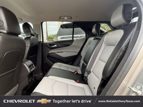Used 2018 Chevrolet Equinox Premier FWD image 31