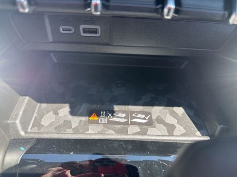 New 2026 GMC Canyon Denali image 34