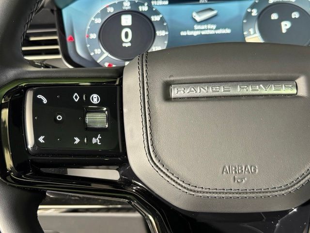 Used 2025 Land Rover Range Rover Sport Dynamic SE AWD/4WD image 30