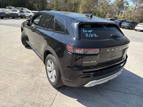 Used 2024 Honda Prologue EX image 8