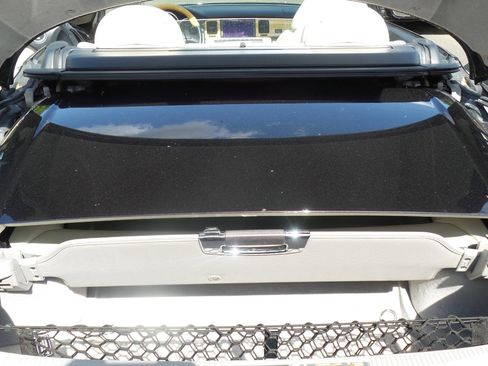 Used 2003 Lexus SC 430 Convertible image 25