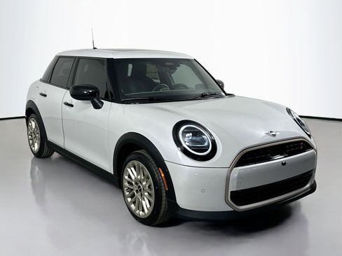 Used 2025 MINI Cooper S image 3