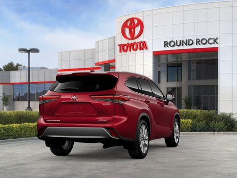 New 2026 Toyota Highlander Limited image 9