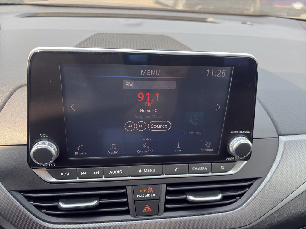 Used 2024 Nissan Altima 2.5 SR FWD image 16